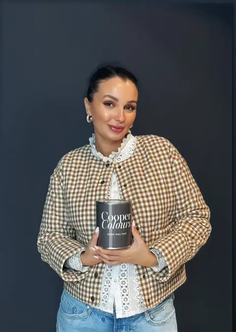 Leandra Procelli CooperColours